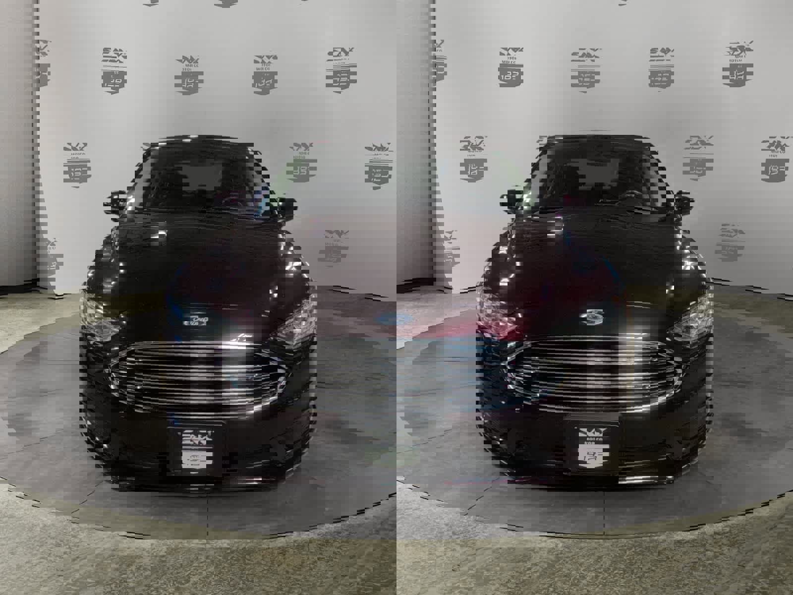 Used 2018 Ford Fusion SE image 8