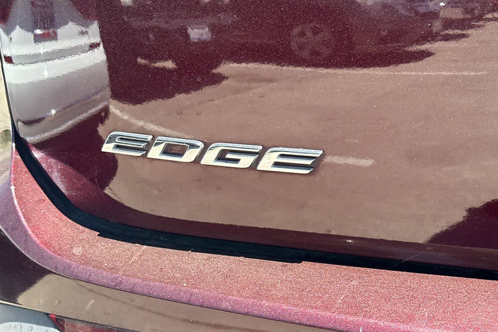 Used 2018 Ford Edge SEL w/ Equipment Group 201A FWD image 13