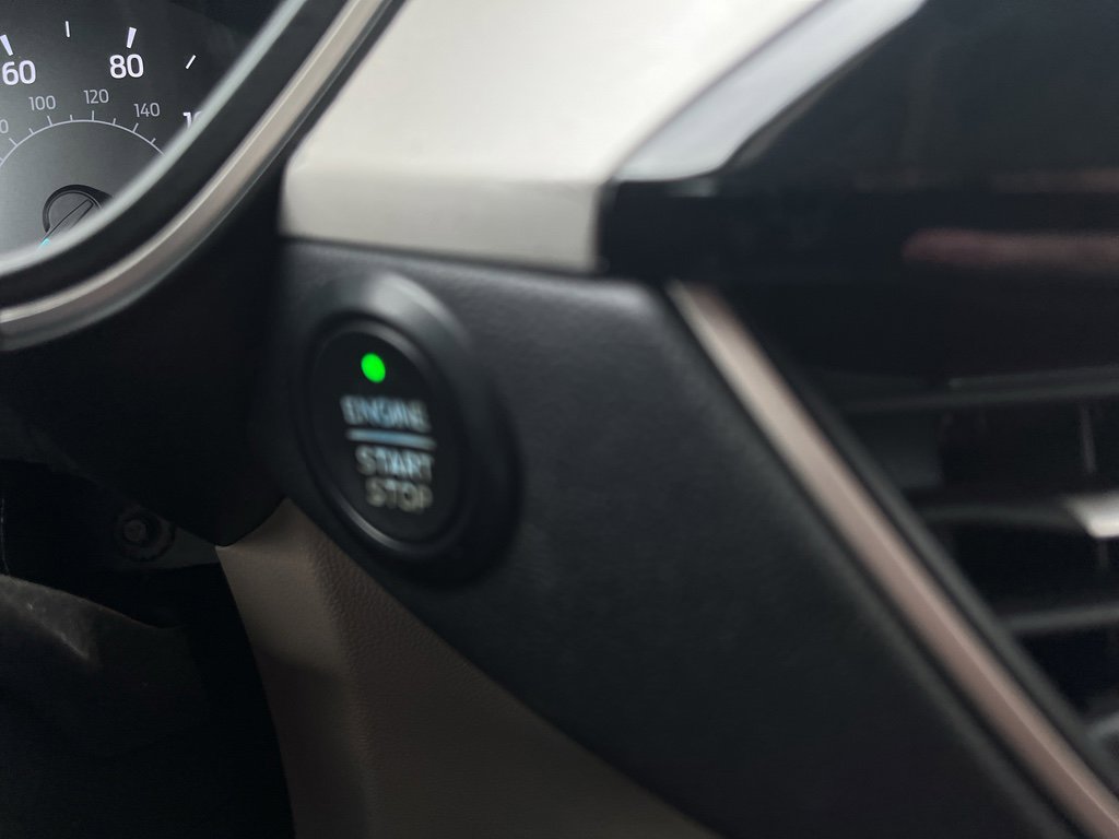 Used 2020 Ford Escape SEL image 15