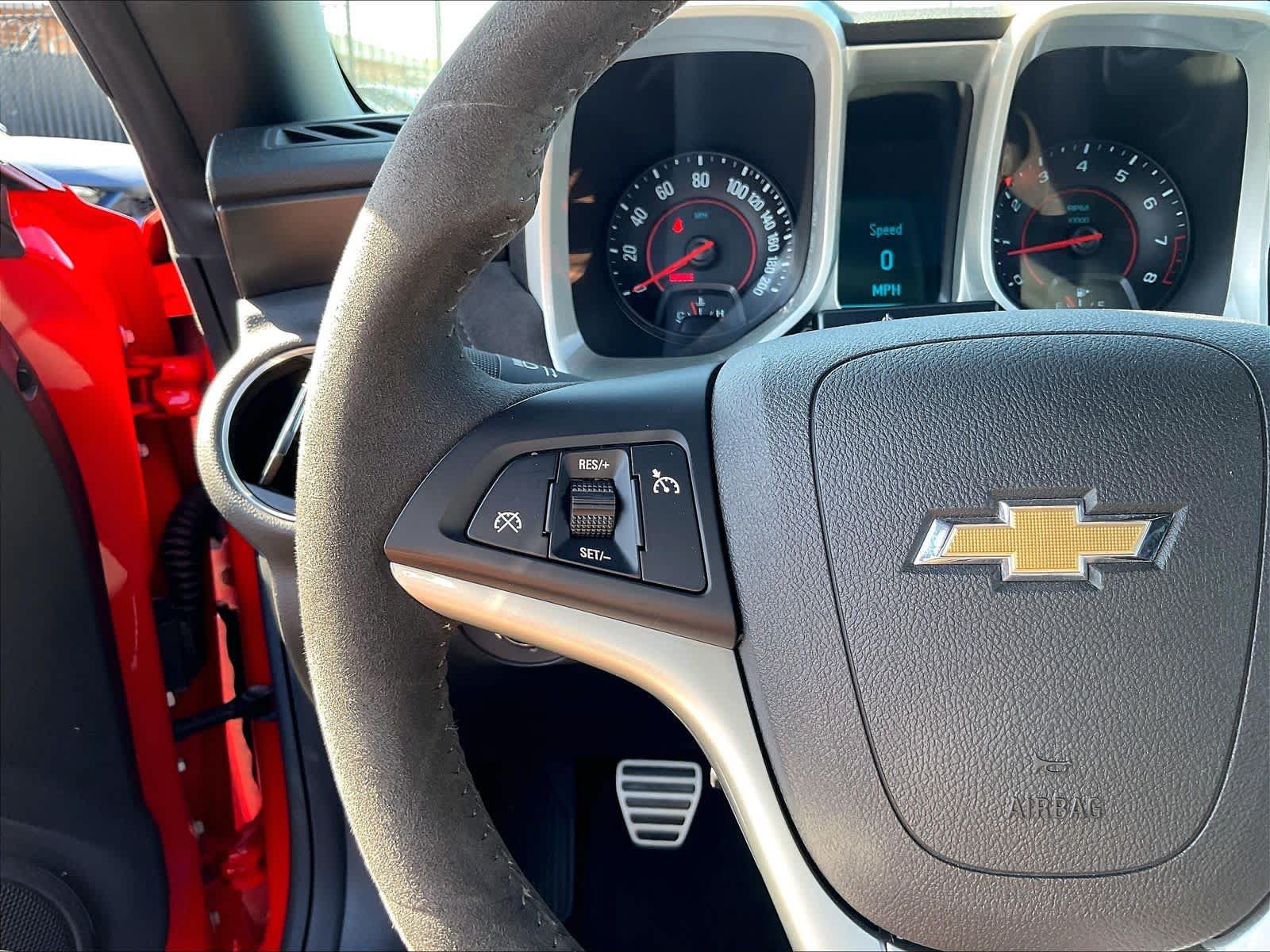 Used 2015 Chevrolet Camaro Z/28 RWD image 21