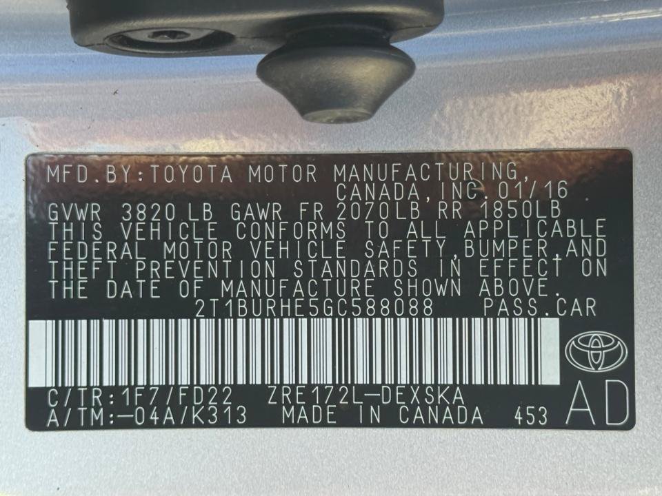 Used 2016 Toyota Corolla S FWD image 39