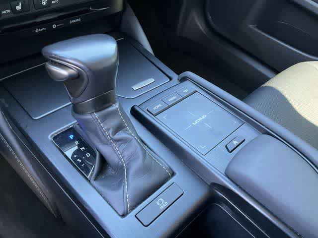 Used 2020 Lexus ES 350 w/ Premium Package image 24