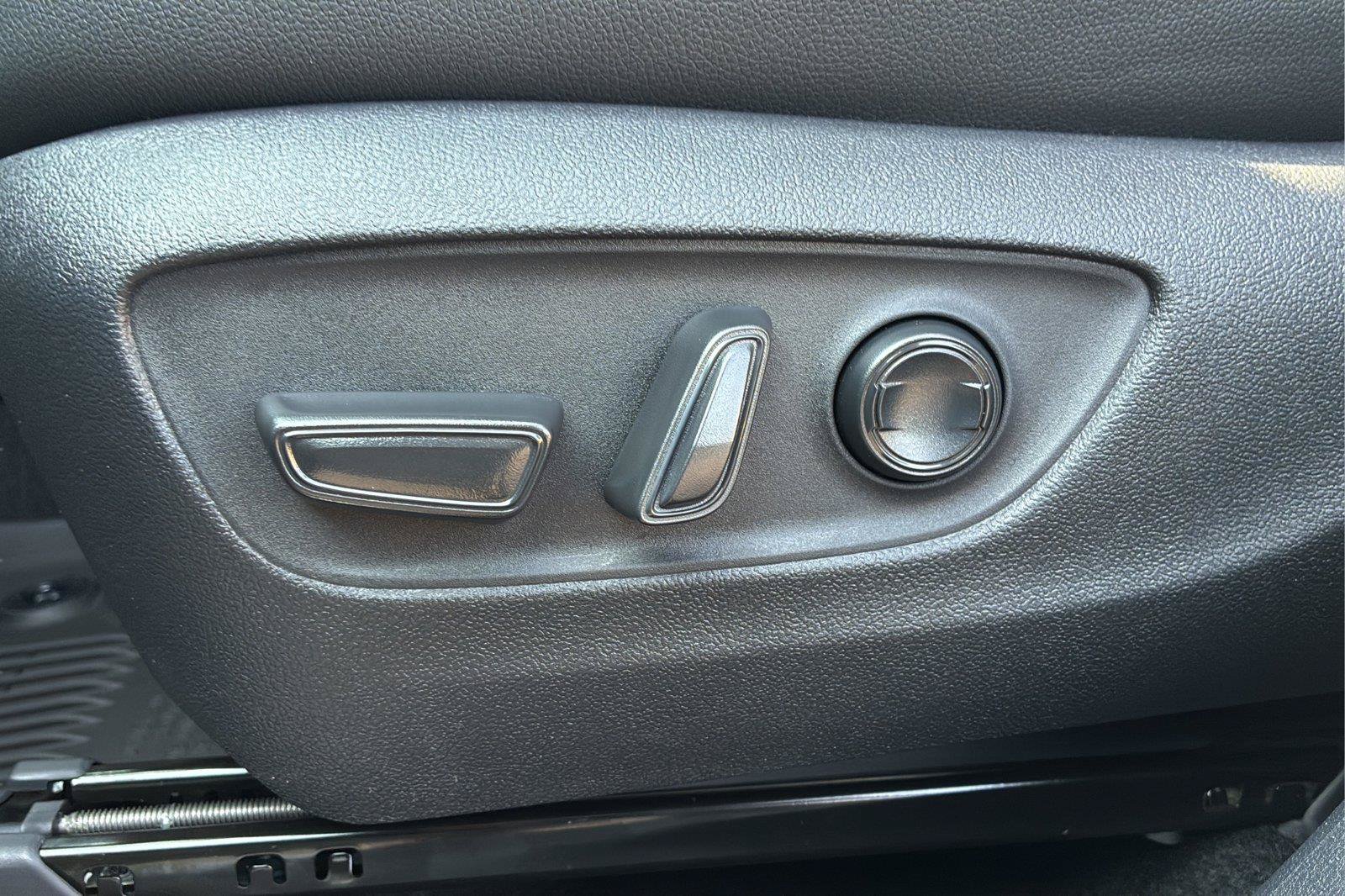 New 2026 Toyota Grand Highlander AWD image 23