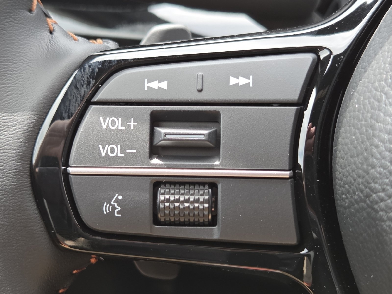 New 2026 Honda CR-V Sport Touring image 12