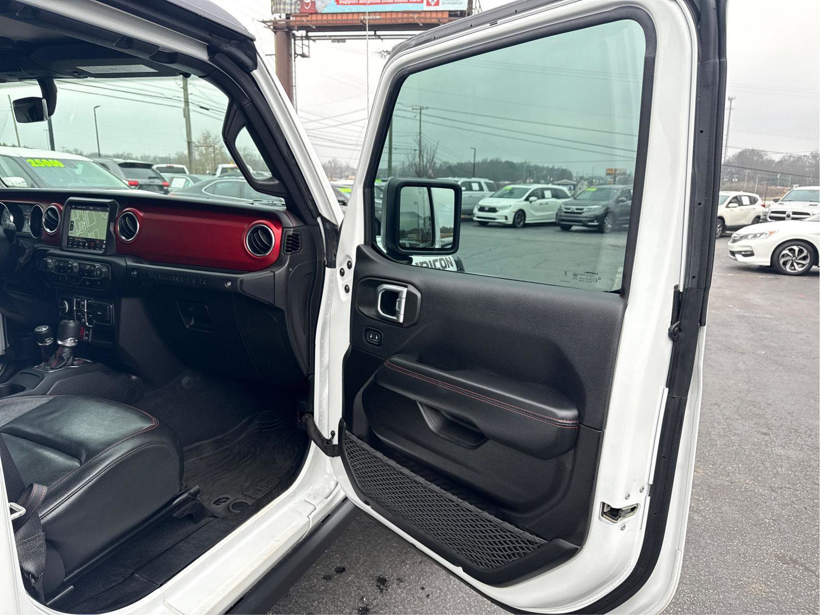 Used 2023 Jeep Wrangler Unlimited Rubicon w/ Cold Weather Group image 32