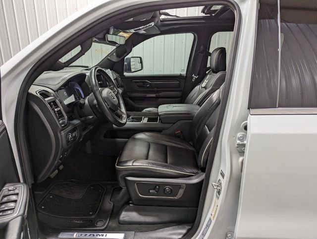 Used 2024 RAM 1500 Limited w/ Body Color Bumper Group image 16