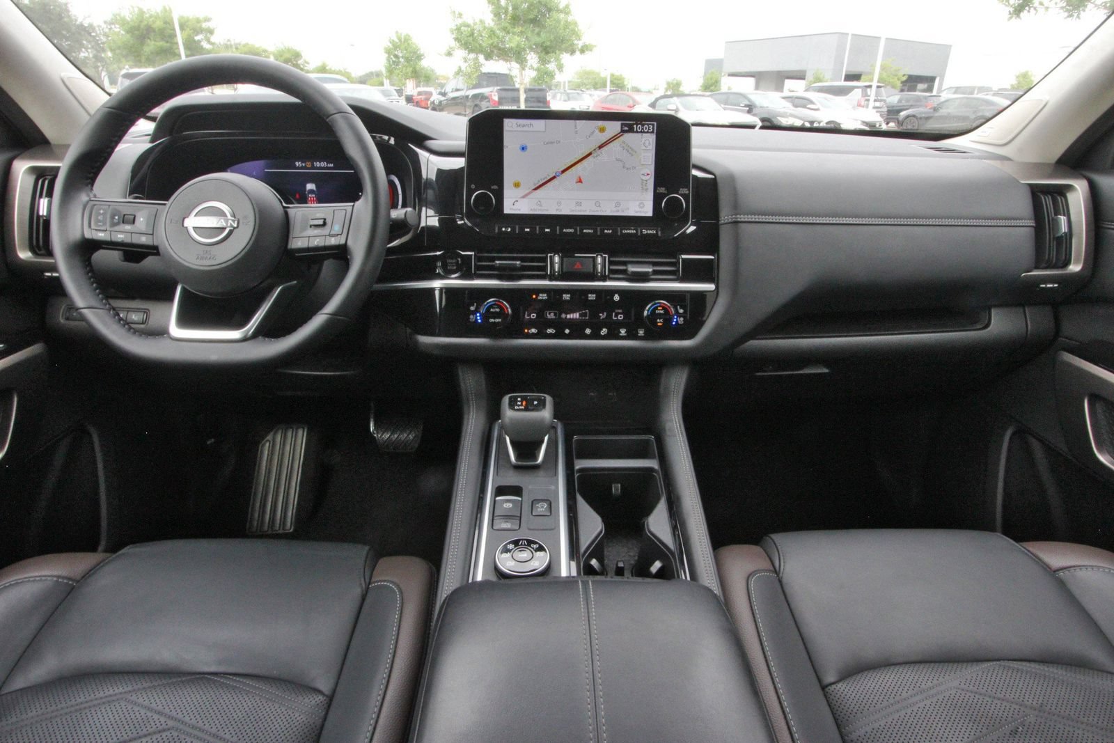 Certified 2025 Nissan Pathfinder Platinum AWD/4WD image 13