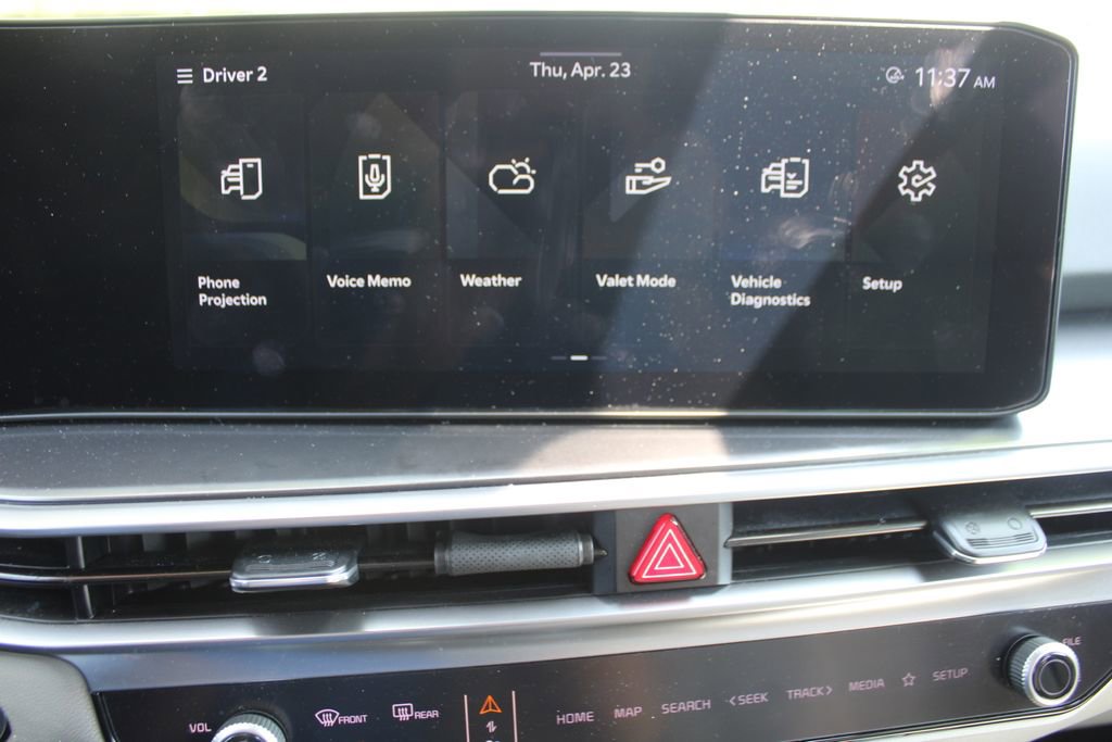 Certified 2025 Kia Sorento S w/ Panoramic Sunroof Package FWD image 45