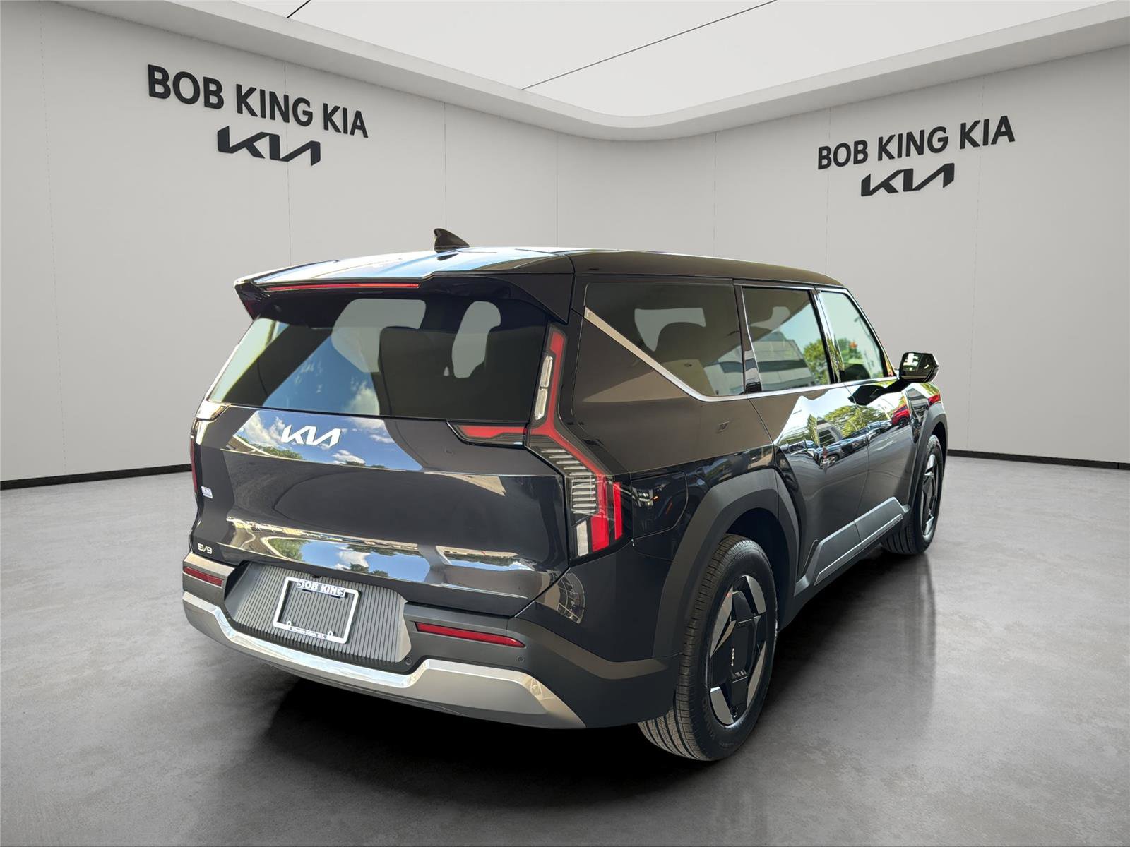 New 2026 Kia EV9 Light RWD image 5