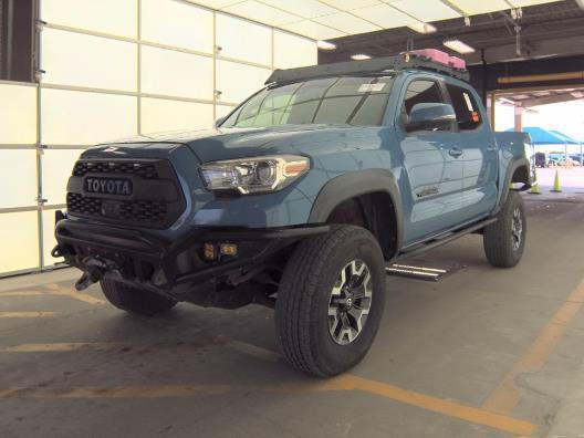 Used 2019 Toyota Tacoma TRD Off-Road AWD/4WD image 16
