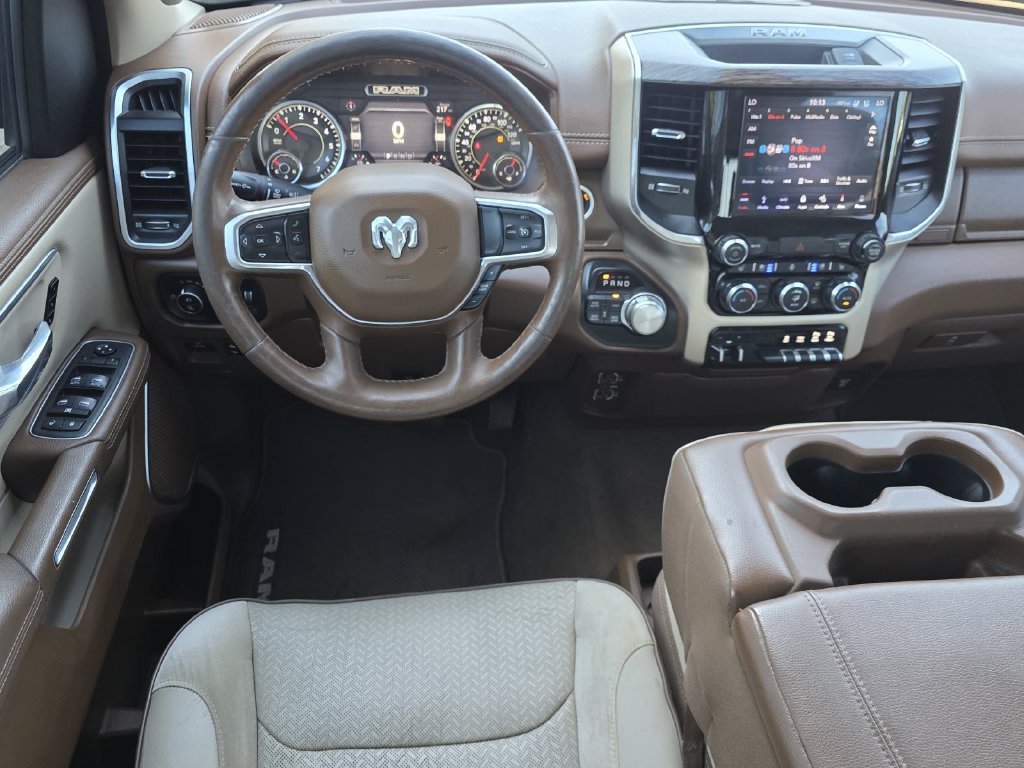Used 2019 RAM 1500 Laramie AWD/4WD image 11