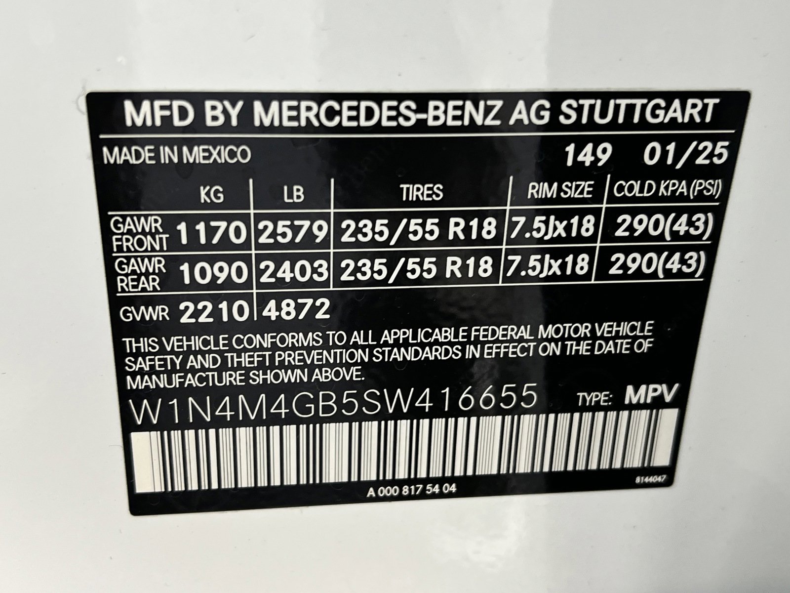 New 2025 Mercedes-Benz GLB 250 image 34