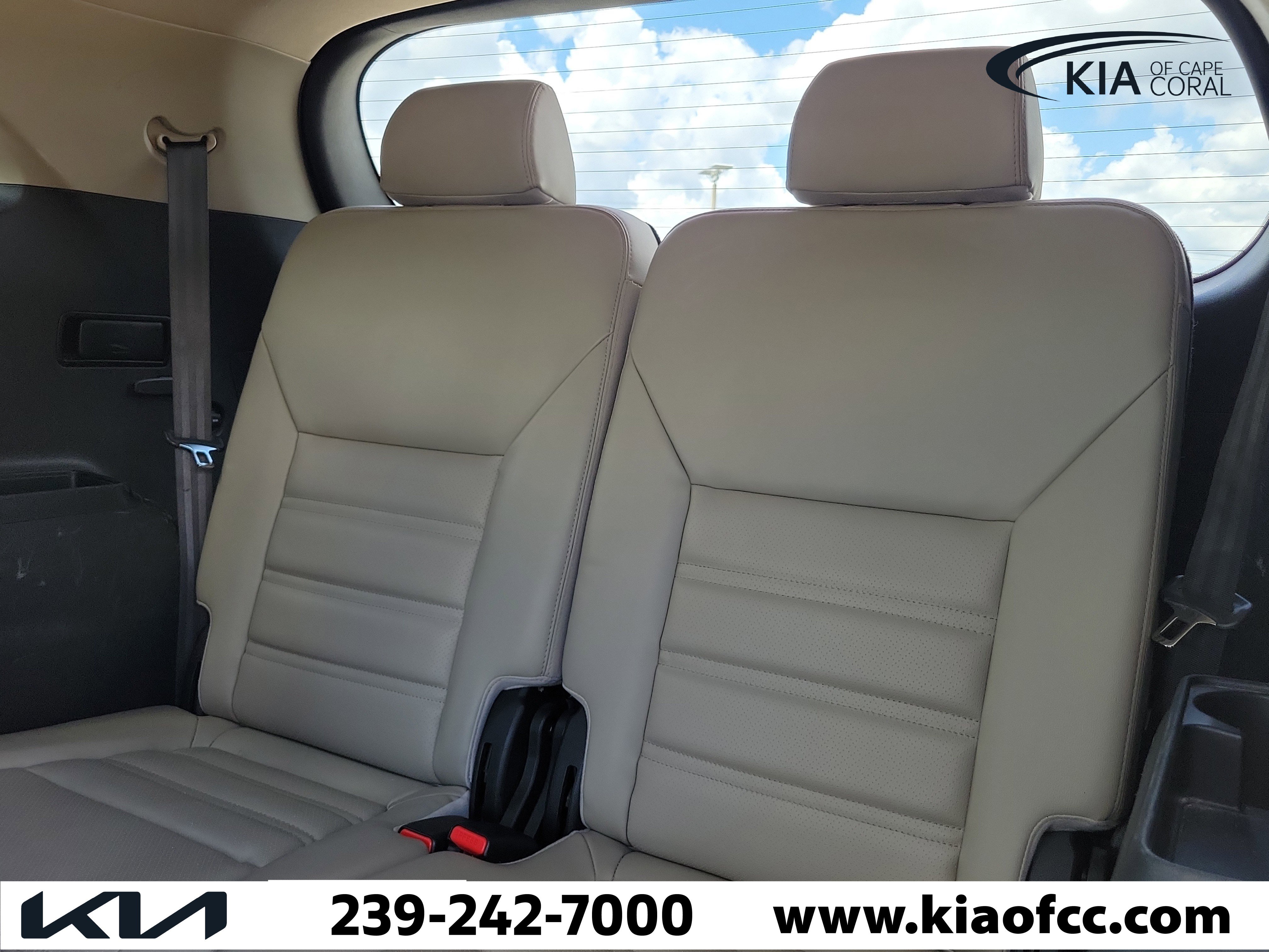 Certified 2019 Kia Sorento EX FWD image 17