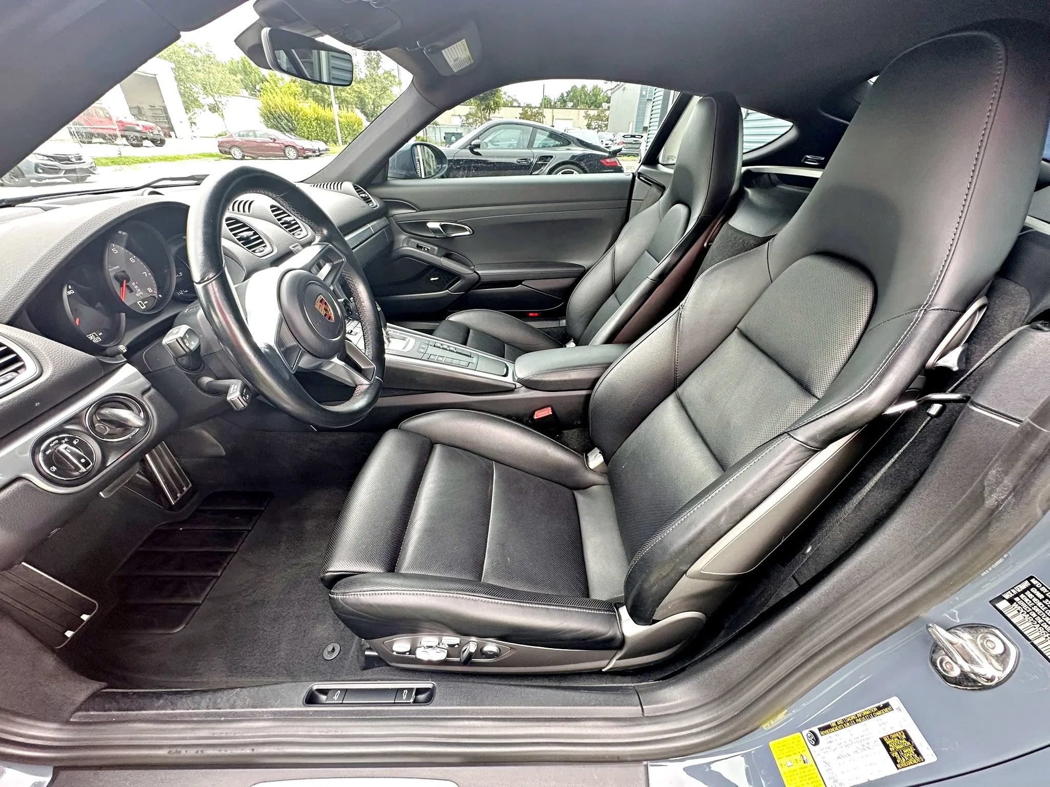 Used 2017 Porsche 718 Cayman S RWD image 28
