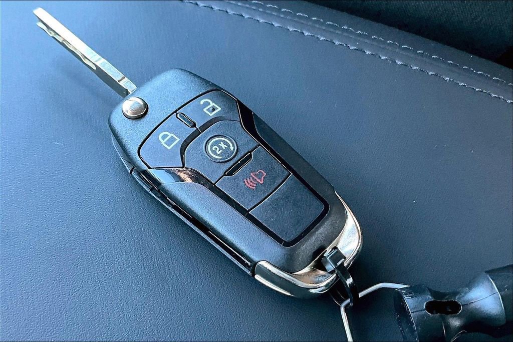 Used 2025 Ford Ranger XLT image 11