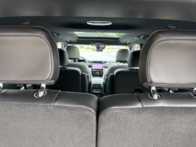 New 2025 Jeep Grand Cherokee L Limited image 17