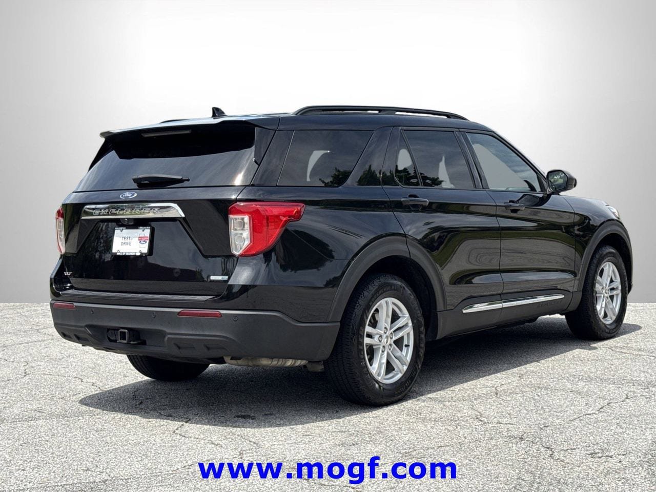 Used 2020 Ford Explorer XLT w/ Class III Trailer Tow Package AWD/4WD image 27