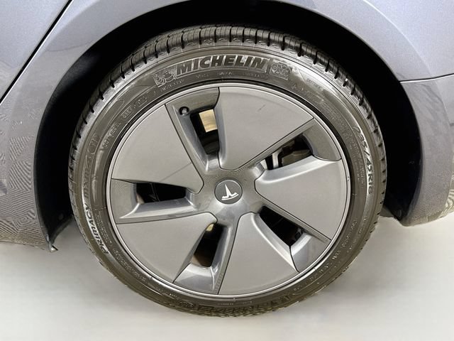 Used 2023 Tesla Model 3 Standard Range RWD image 30