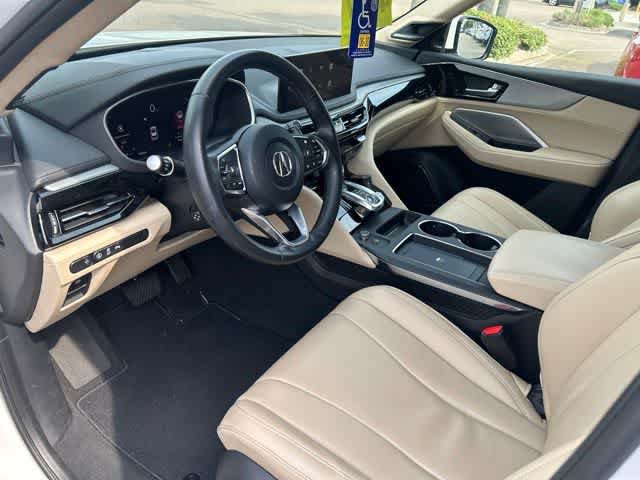 Certified 2025 Acura MDX FWD w/ Technology Package image 17