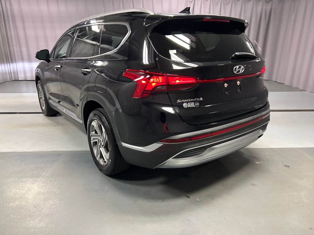 Used 2022 Hyundai Santa Fe SEL w/ Convenience Package image 5