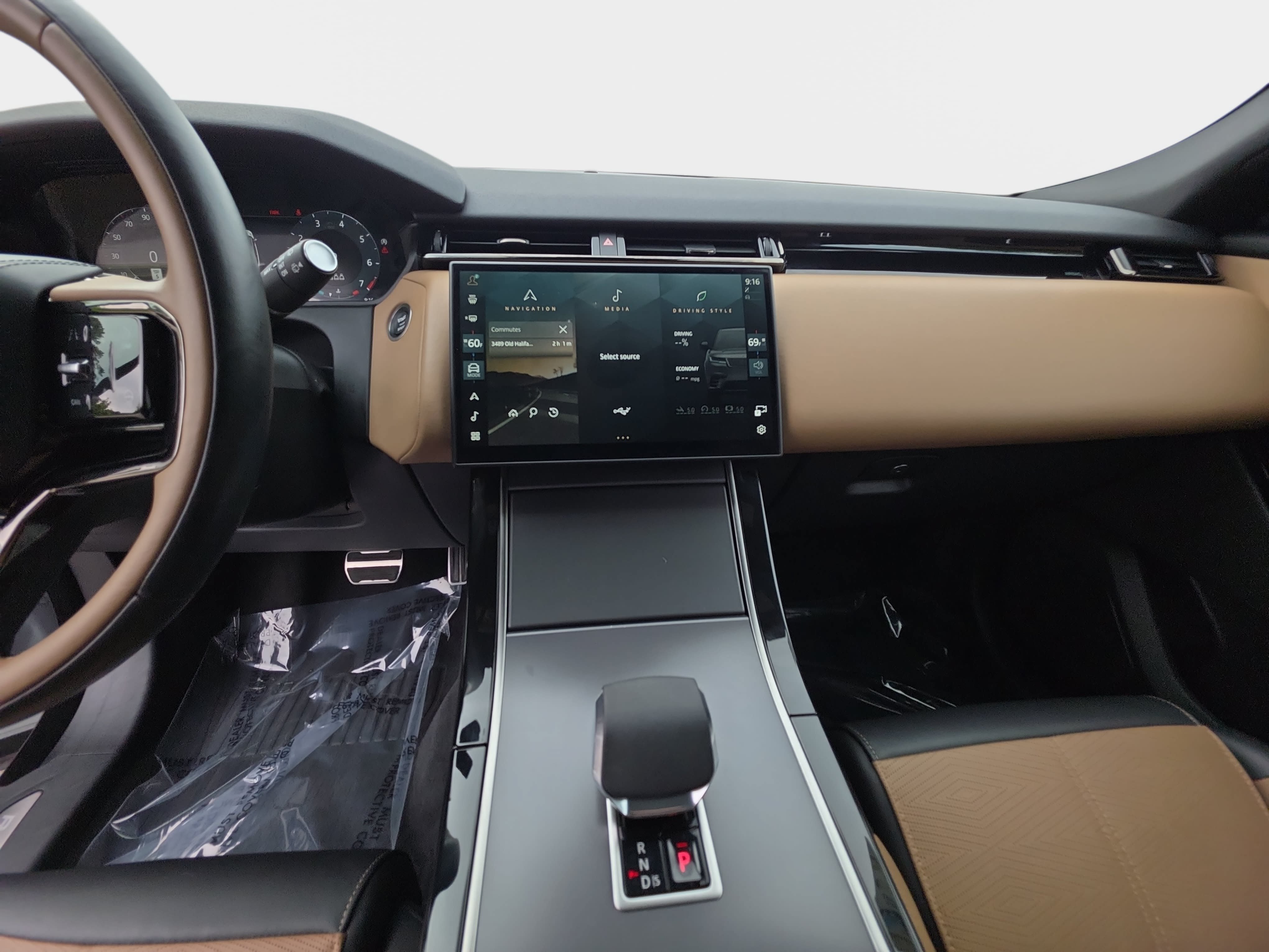 Used 2025 Land Rover Range Rover Velar Dynamic HSE AWD/4WD image 20