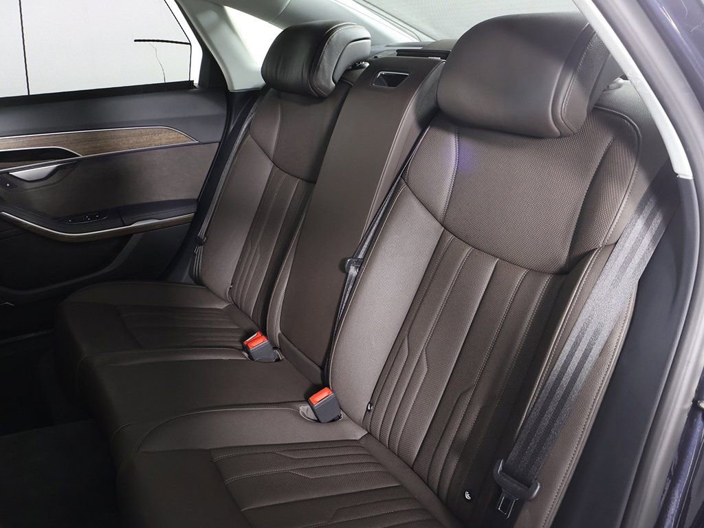 Used 2021 Audi A8 L 3.0T w/ Executive Plus Package image 35