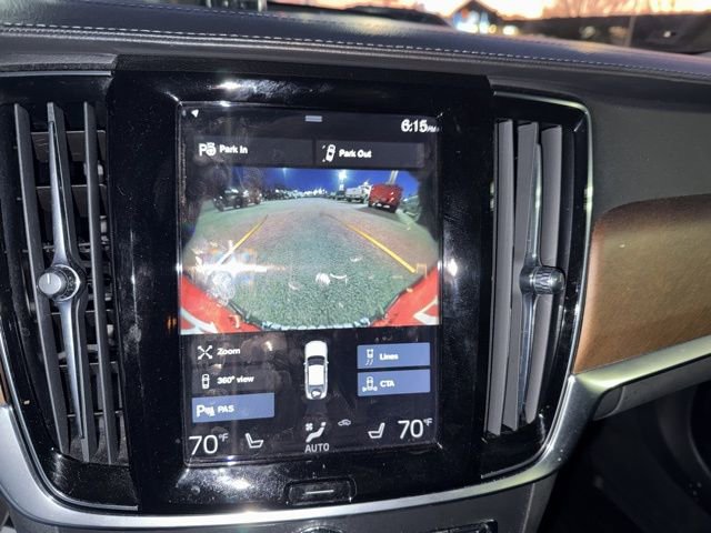 Used 2017 Volvo S90 T6 Inscription w/ Vision Package image 32