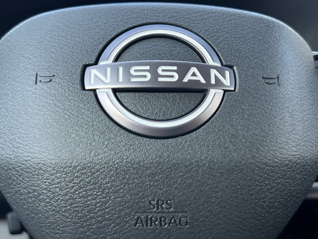 New 2026 Nissan Pathfinder Platinum FWD image 6