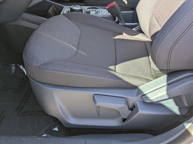 New 2025 Ford Maverick XL FWD image 4
