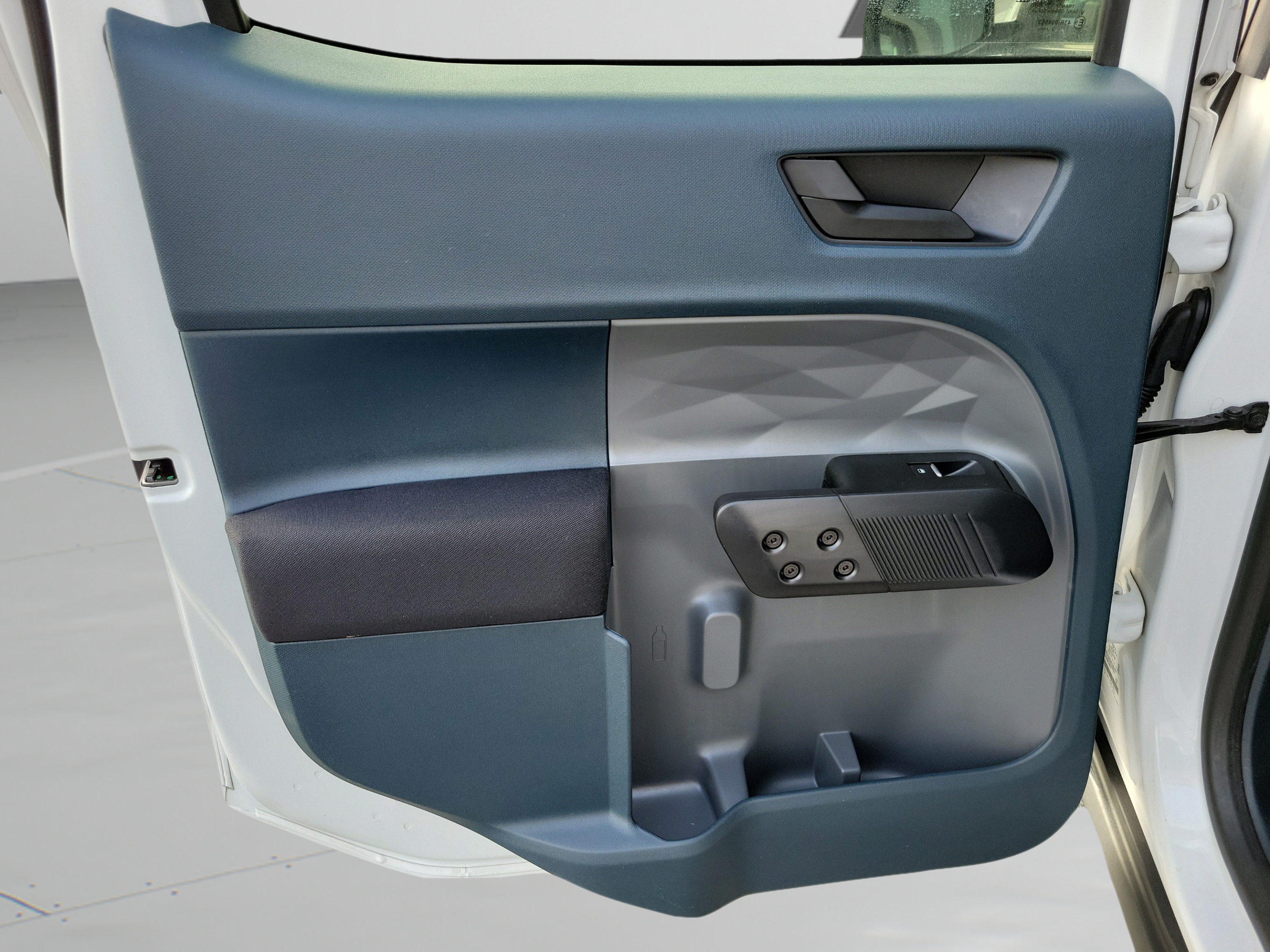 Used 2022 Ford Maverick XL FWD image 14