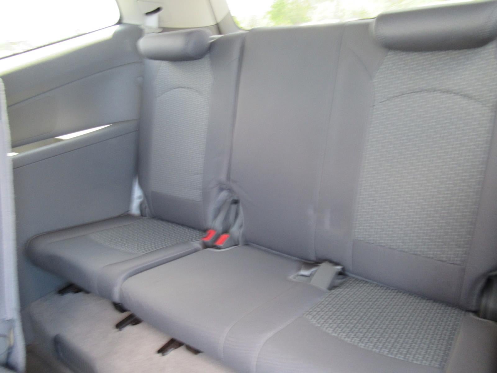 Used 2012 Chevrolet Traverse LS FWD image 29