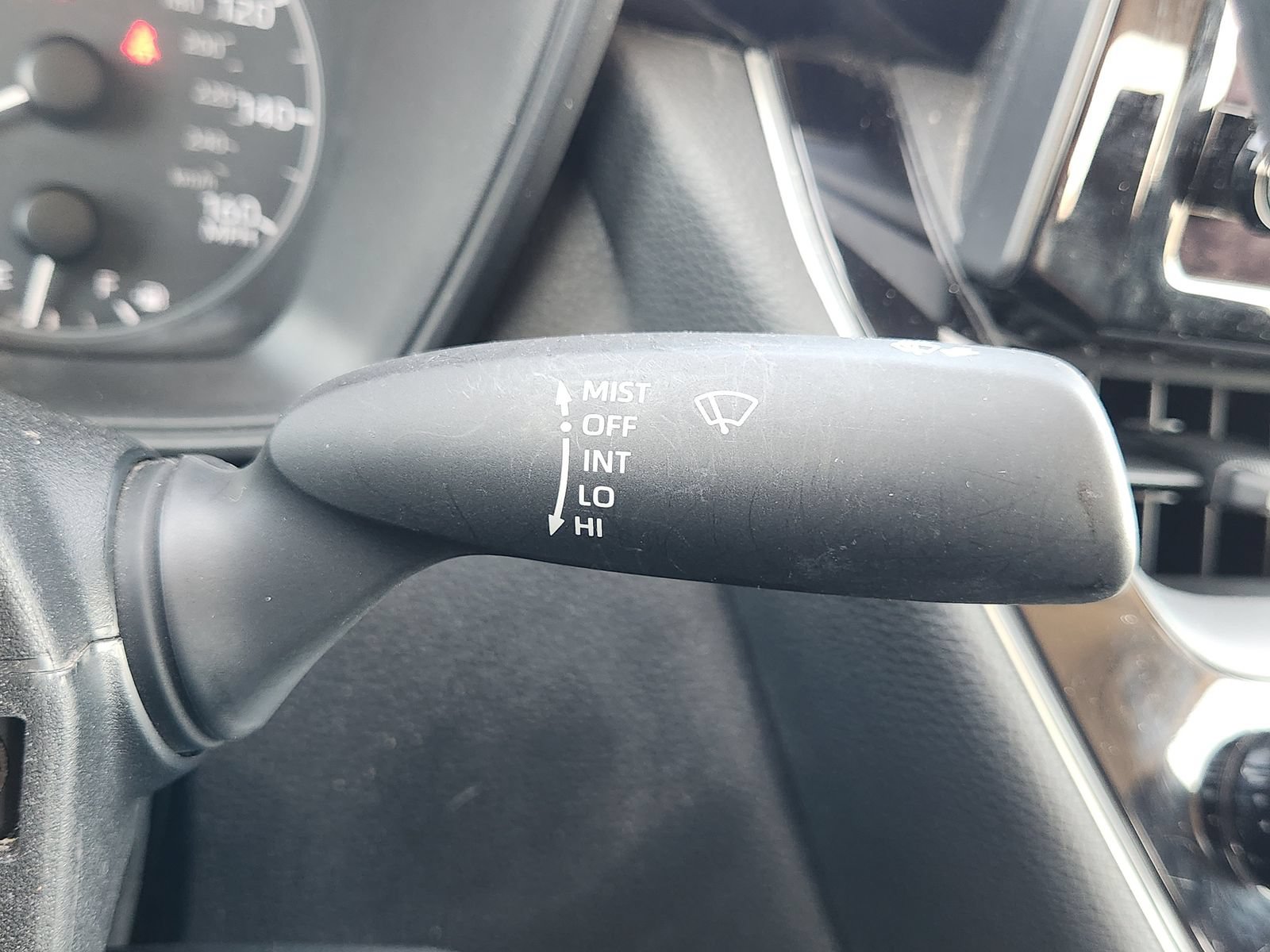 Used 2024 Toyota Corolla LE FWD image 25