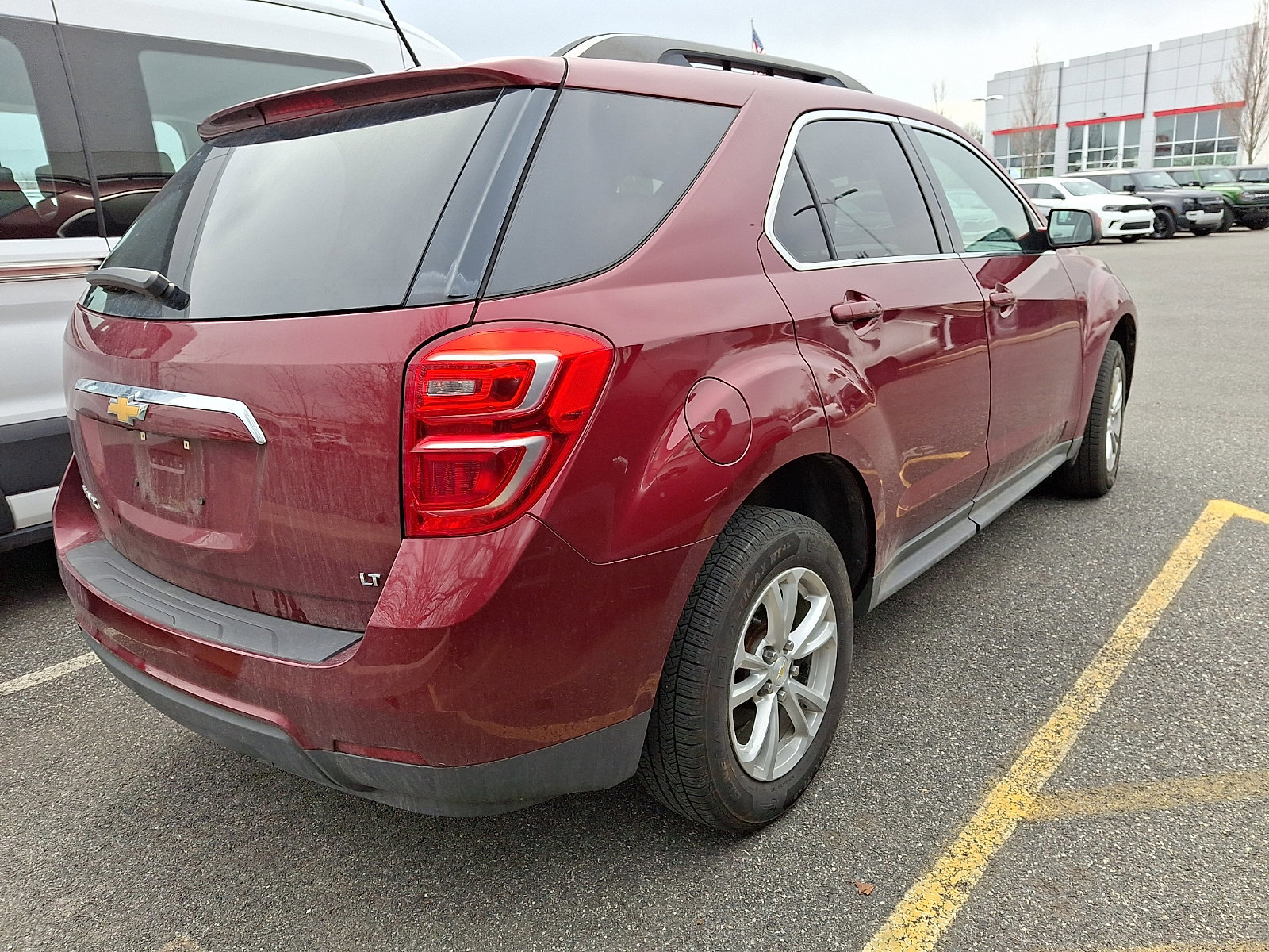 Used 2017 Chevrolet Equinox LT w/ Convenience Package image 4