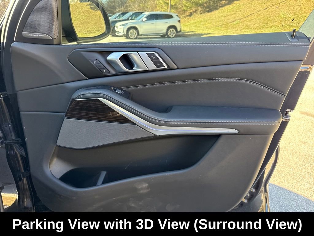 Used 2025 BMW X7 xDrive40i image 38