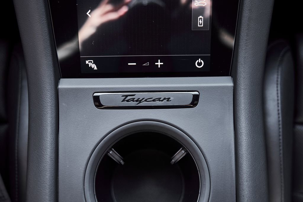 Used 2023 Porsche Taycan 4S AWD/4WD image 64