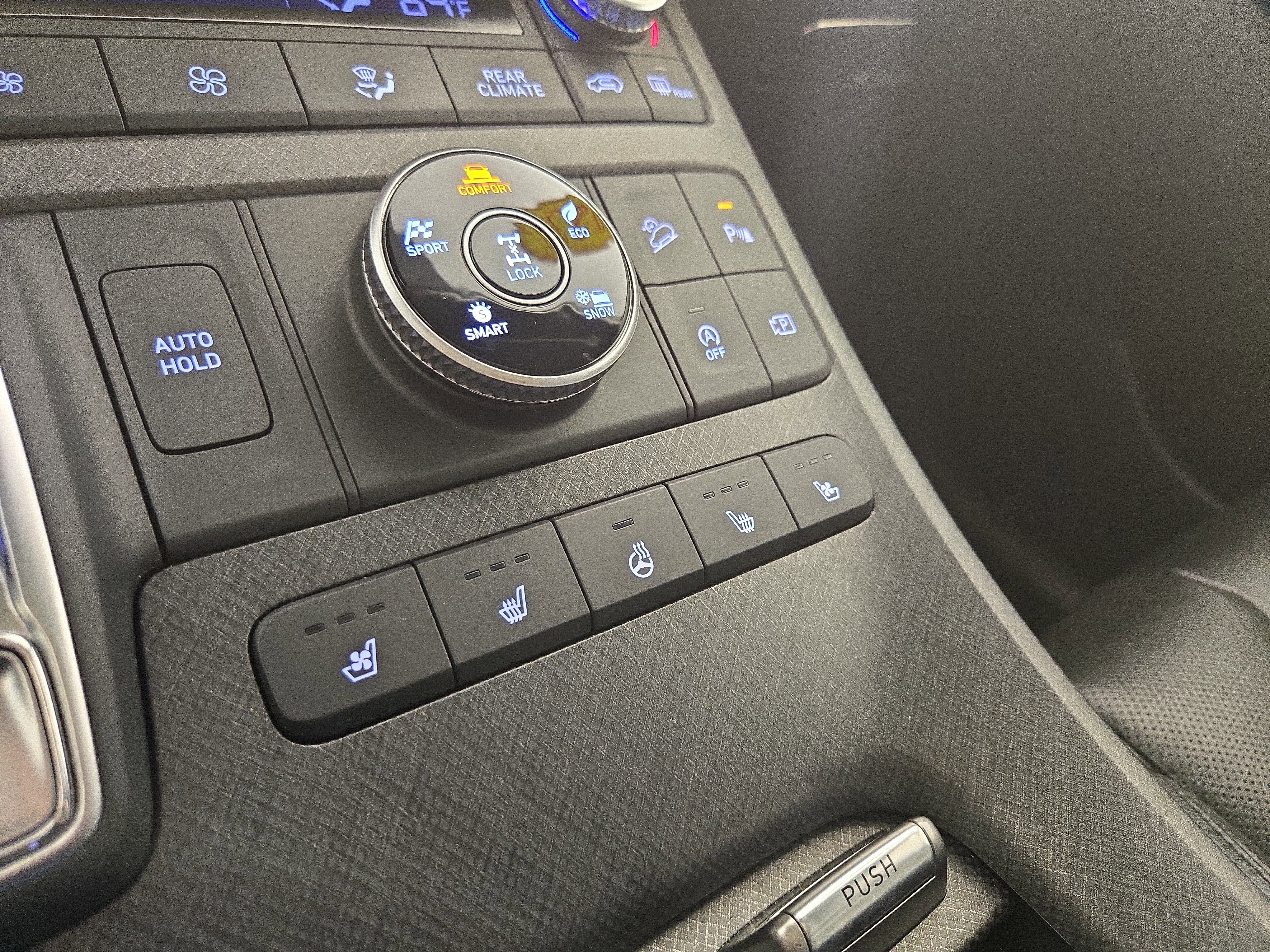 Used 2023 Hyundai Palisade Limited image 28