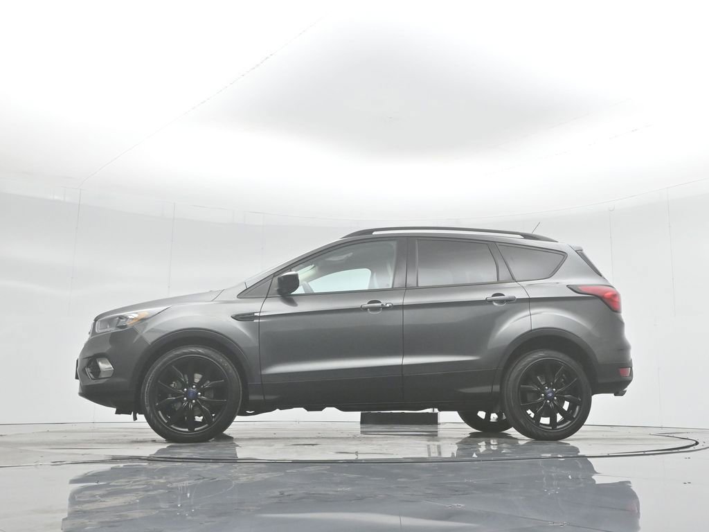 Used 2019 Ford Escape SE image 54