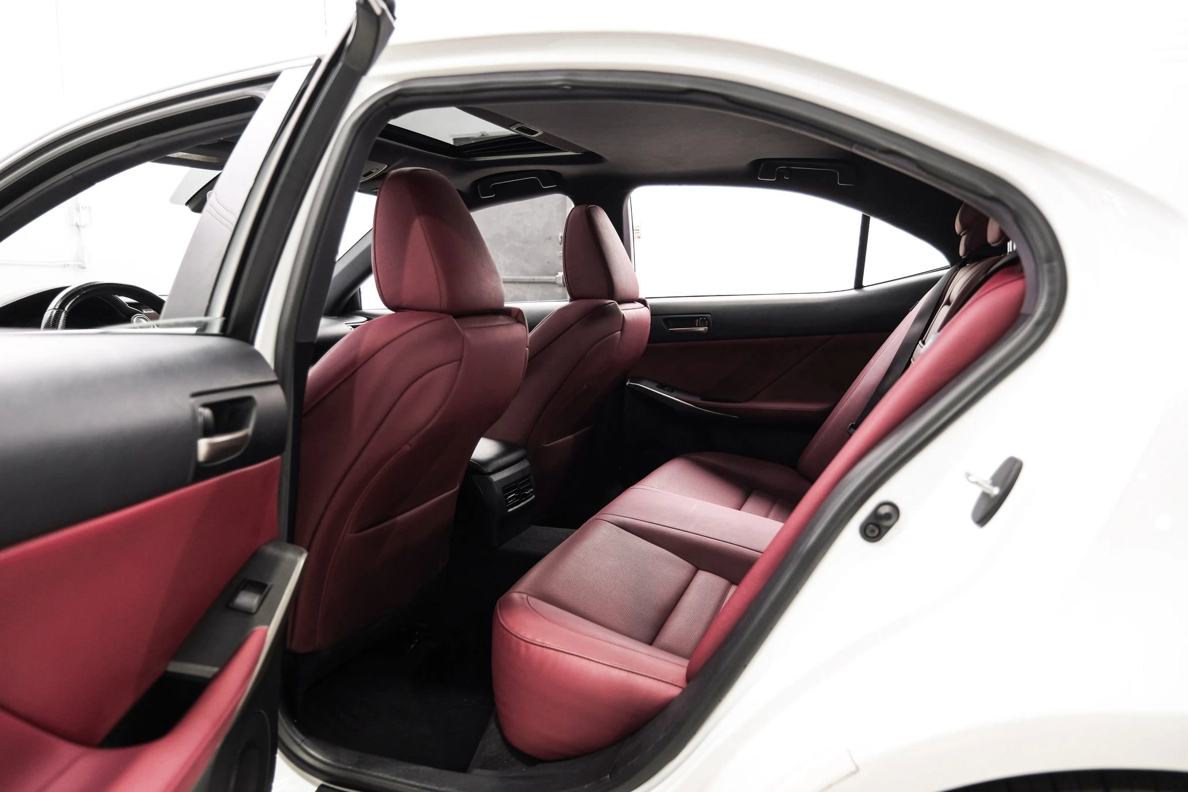 Used 2019 Lexus IS 300 RWD image 44