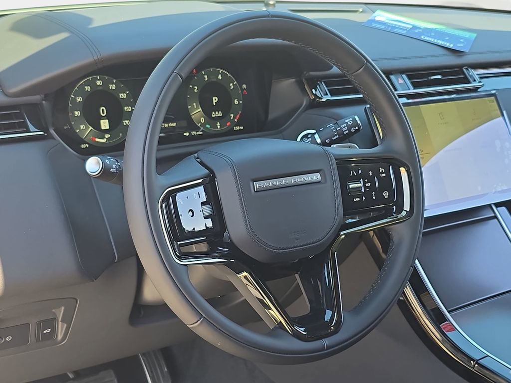 New 2026 Land Rover Range Rover Velar Dynamic SE AWD/4WD image 16