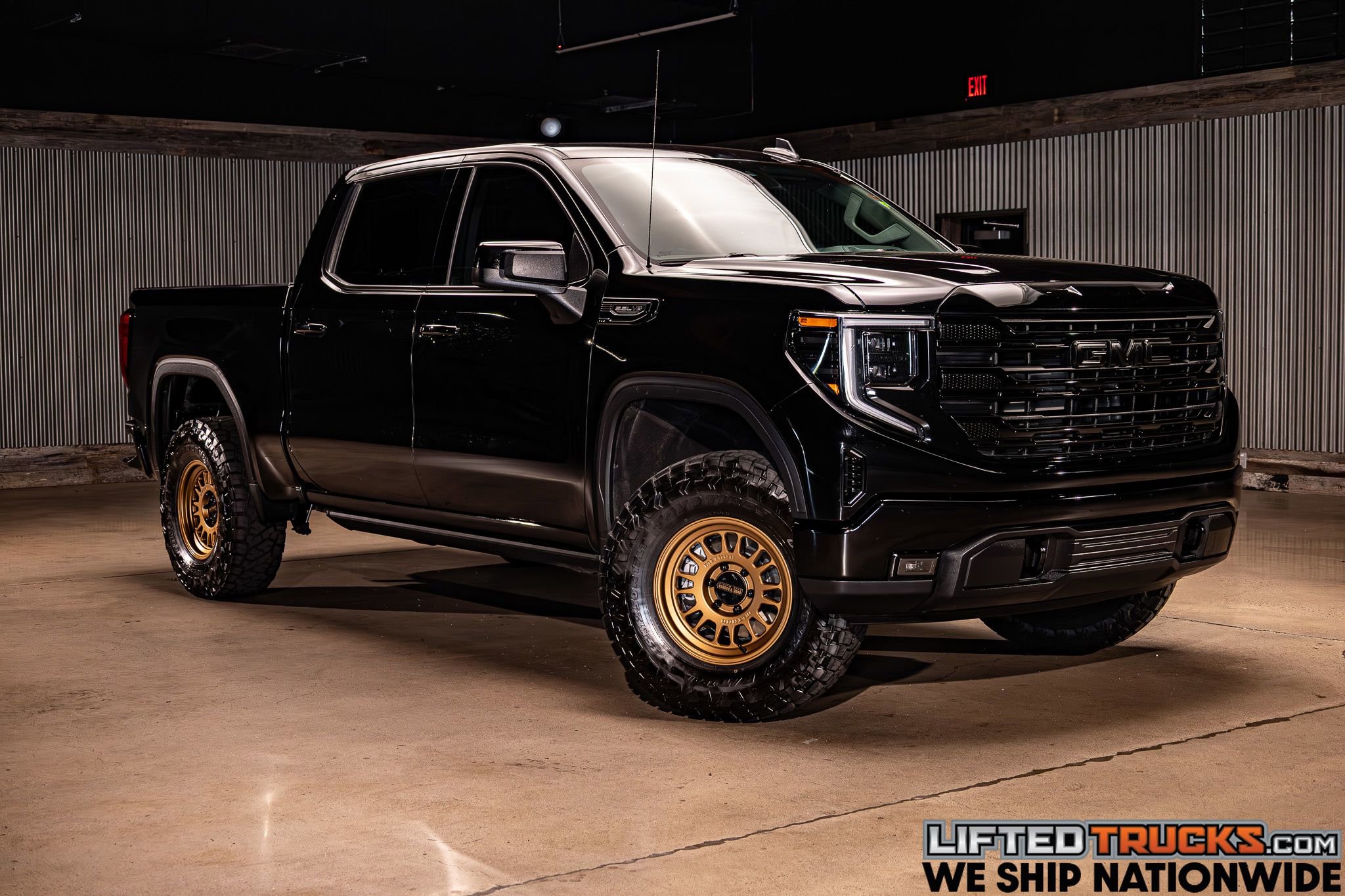 Used 2025 GMC Sierra 1500 Elevation image 1