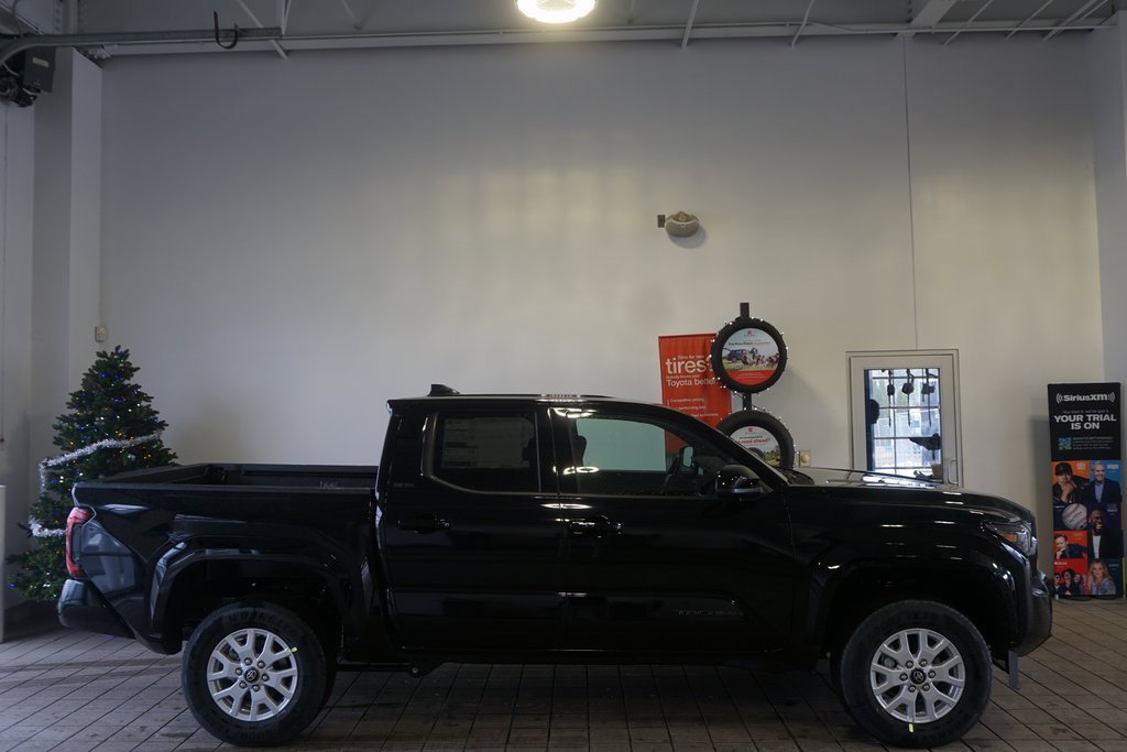 New 2026 Toyota Tacoma SR5 image 14
