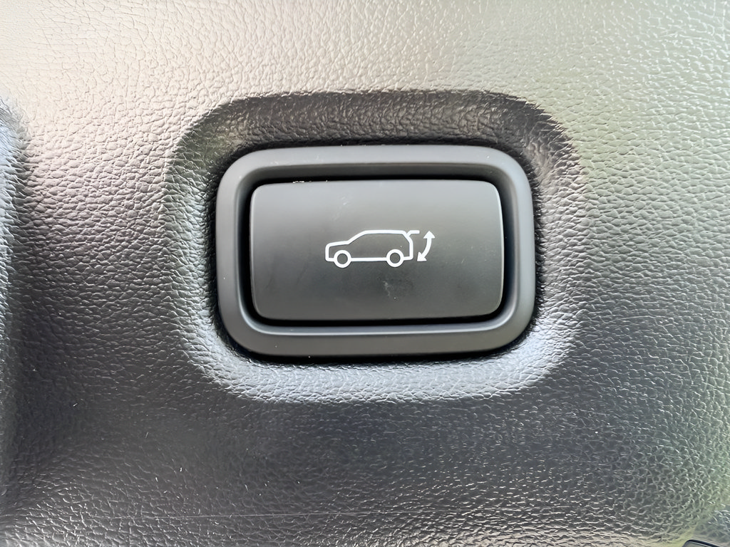 Certified 2023 Hyundai Ioniq 5 SEL AWD/4WD image 11