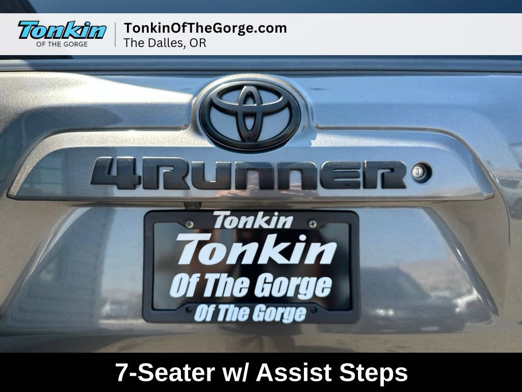 Used 2021 Toyota 4Runner SR5 AWD/4WD image 29