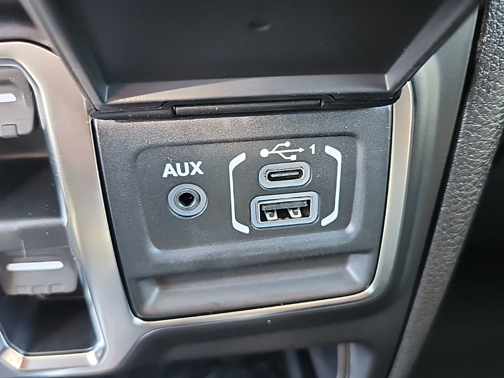 New 2026 Jeep Wrangler Unlimited Sport AWD/4WD image 30