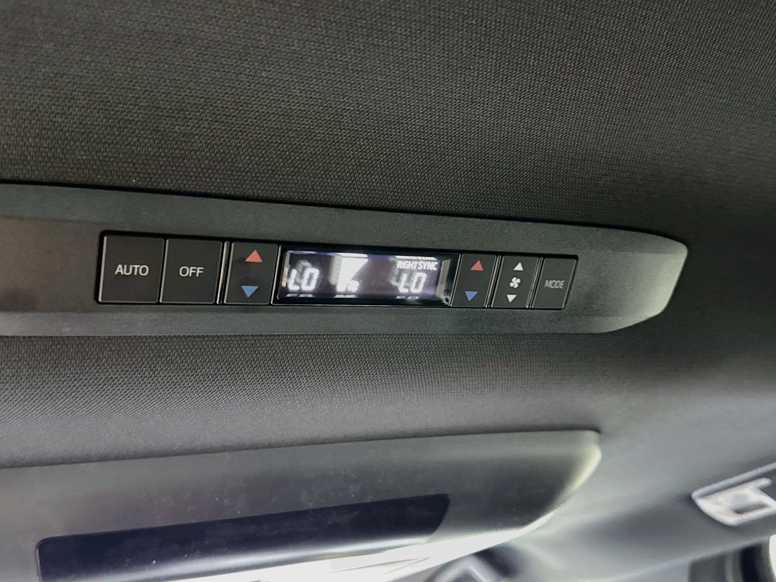 New 2026 Toyota Sienna XSE AWD/4WD image 15