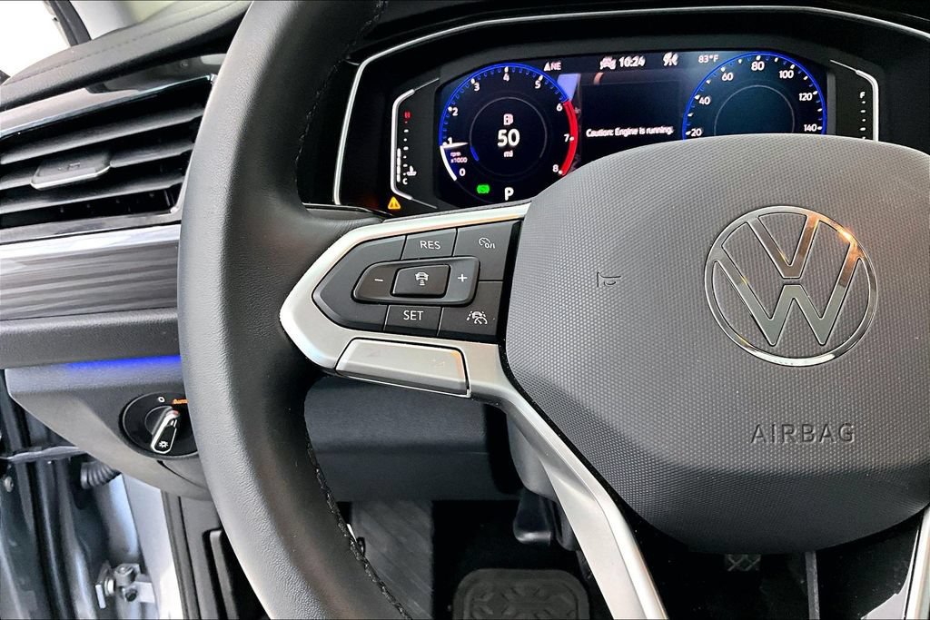 Used 2024 Volkswagen Jetta SEL FWD image 24