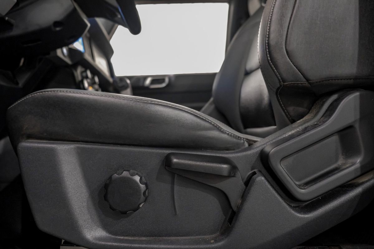 Used 2023 Ford Bronco Black Diamond image 34