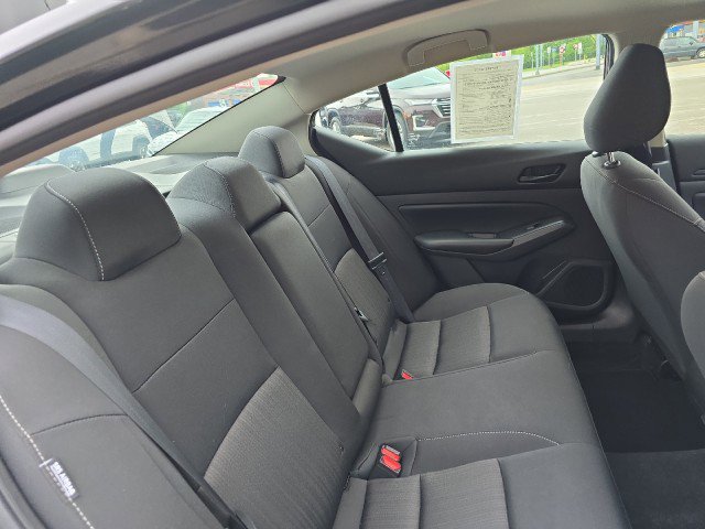 Used 2024 Nissan Altima 2.5 S image 32