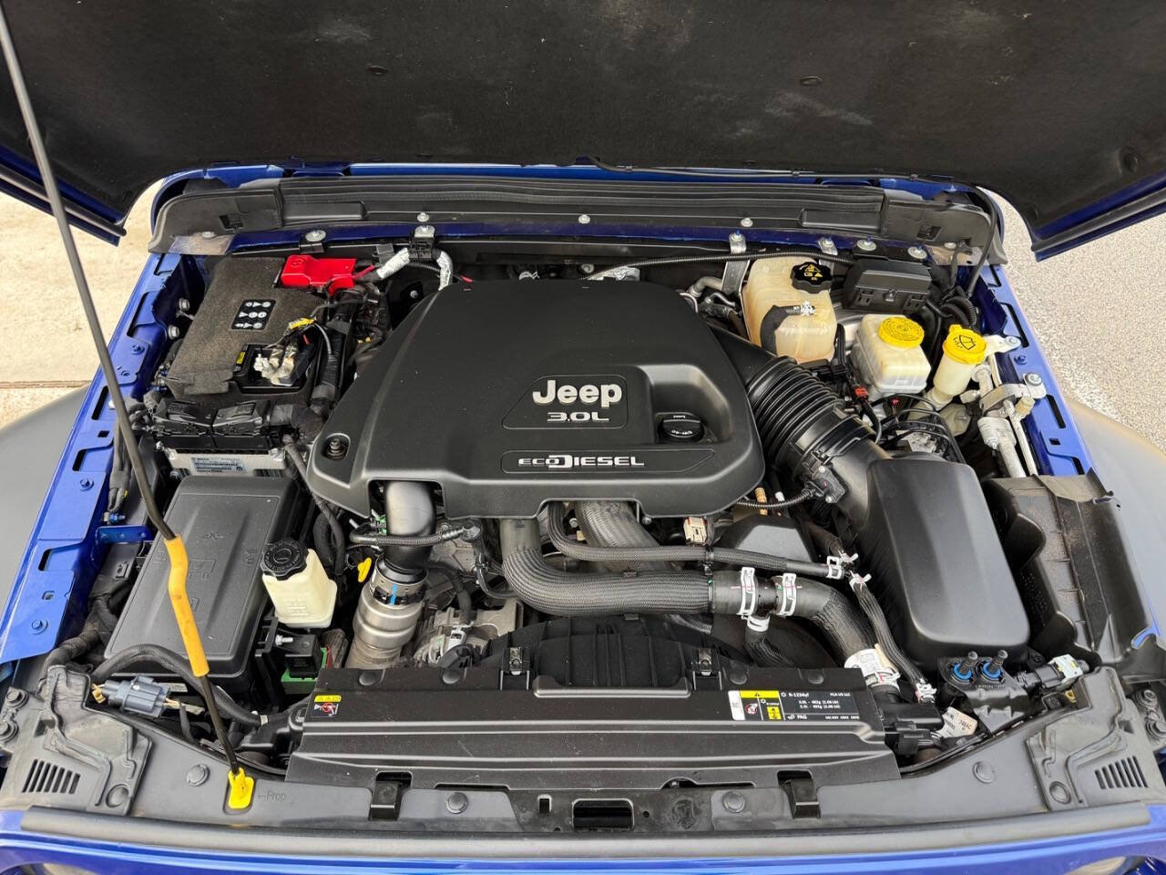Used 2020 Jeep Wrangler Unlimited Sport AWD/4WD image 30