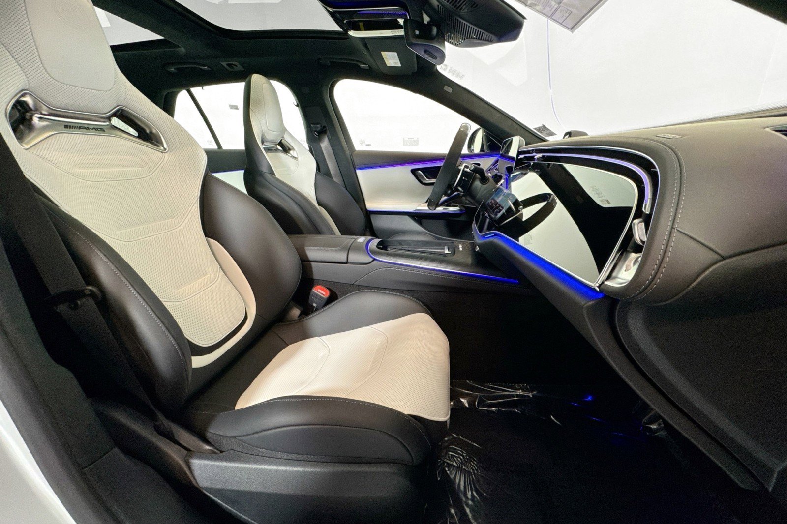 New 2026 Mercedes-Benz E 53 AMG 4MATIC Sedan image 26